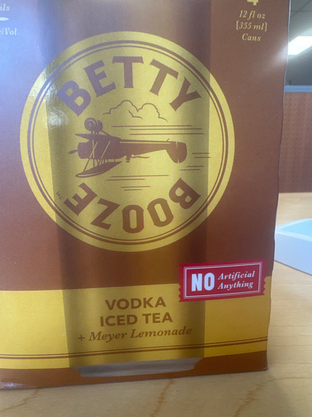 Betty booze ice tea 4 pack